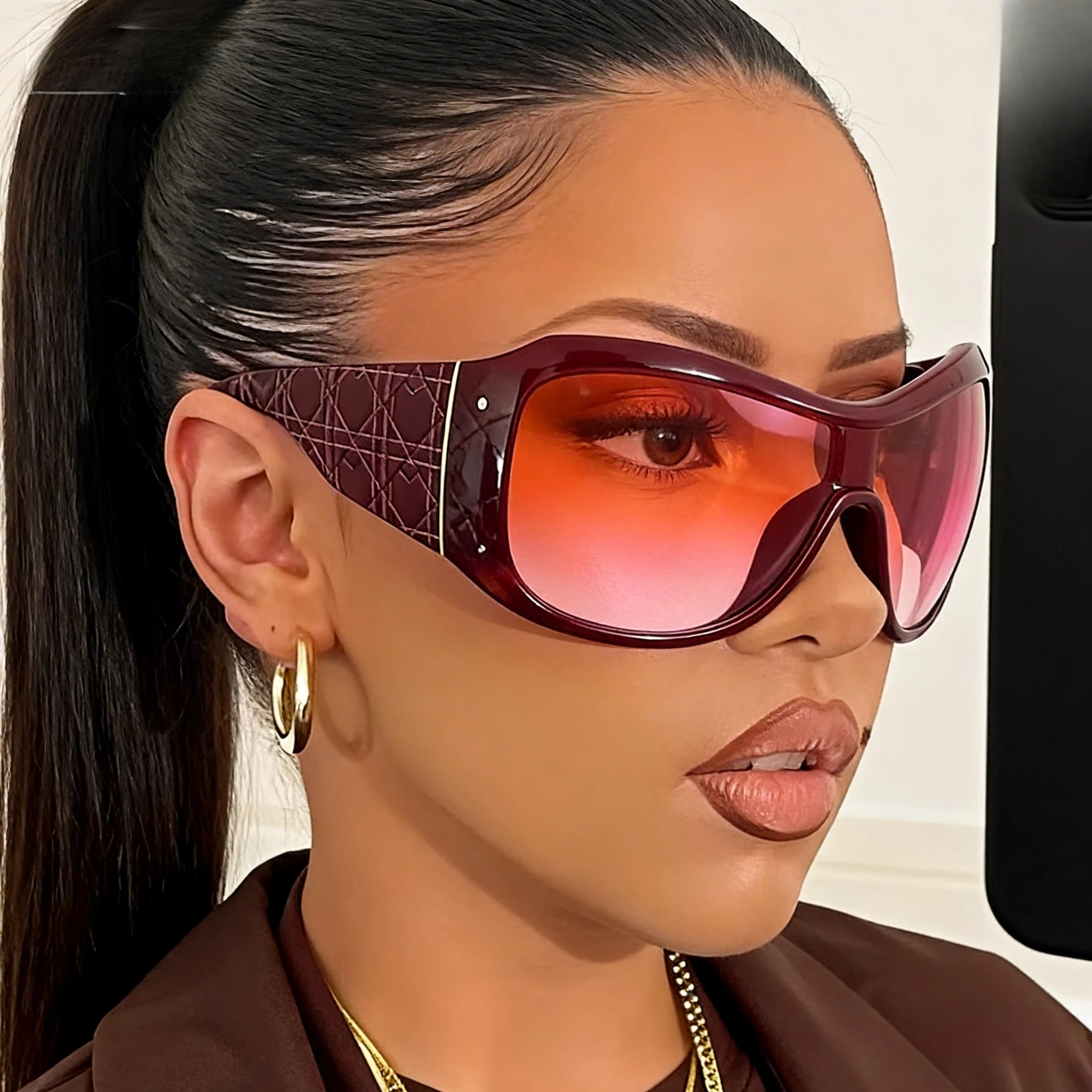 Übergroße Y2K-Sonnenbrille im One-Piece-Design für Damen und Herren, Vintage Quadratische Shield-Form, Farbverlauf, Hip-Hop-Sonnenbrille, Sexy Fahrbrille für Frauen