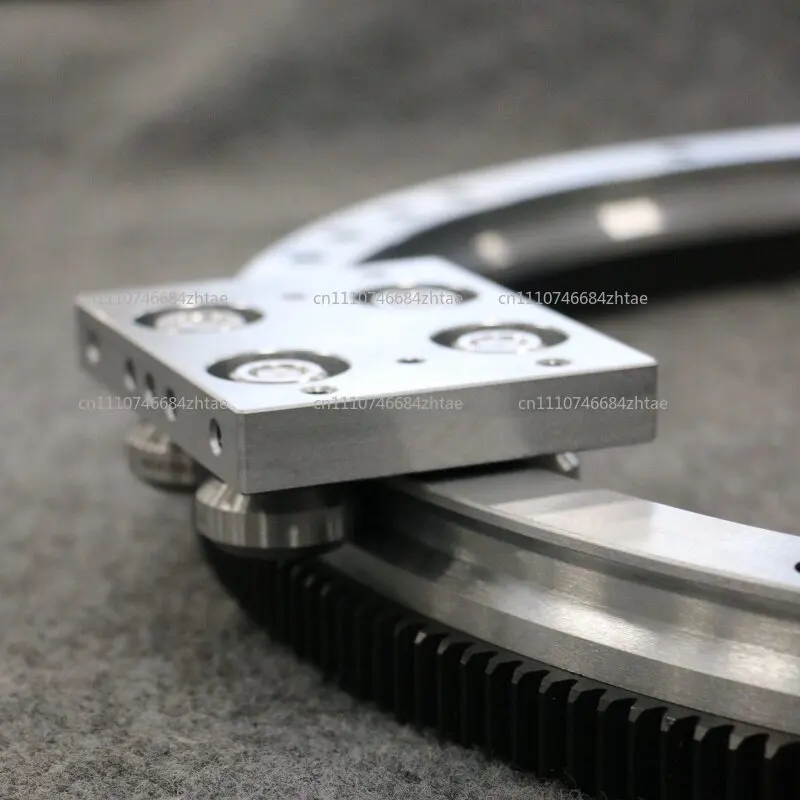 High Precision Circular Toothed Ring Guide Rail 800mm Diameter V-Type Rack Conveyor System