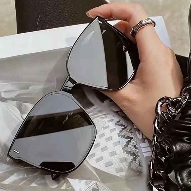 Sonnenschutz-Sonnenbrille, trendige Herren- und Damen-Sonnenbrille mit UV-Schutz, quadratischer Sonnenbrille mit großem Rahmen