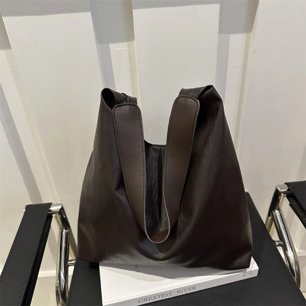 

Простая кожаная мягкая сумка через плечо из искусственной кожи, большая вместительная женская сумка с магнитной кнопкой, однотонная сумка через плечо, дорожная сумка подмышками