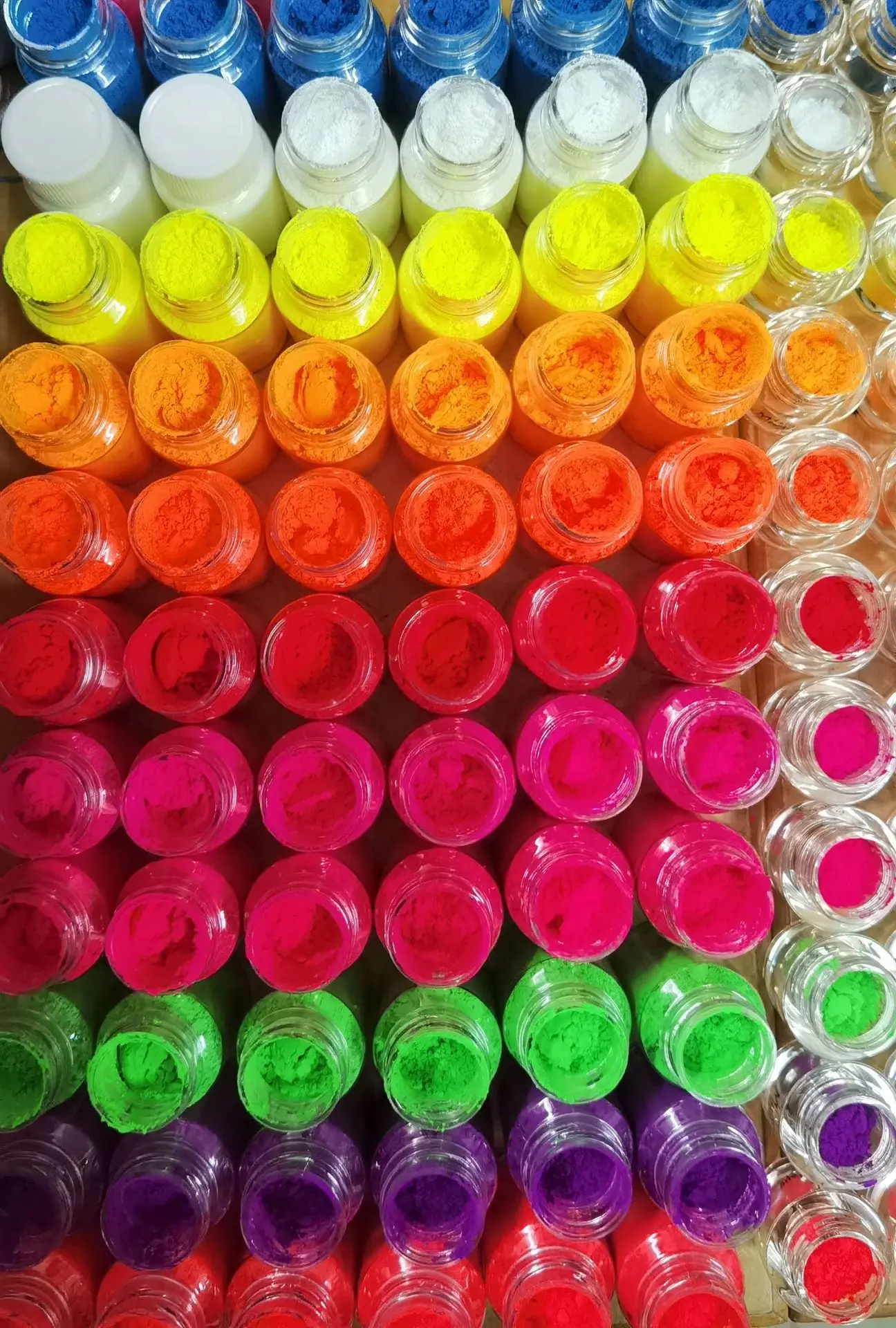 16 Bottles Neon Phosphor Powder Nail Glitter Fluorescent Powder Soap Dye Matte Eyeshadow Powder Manicure Nails Art Charming Dust