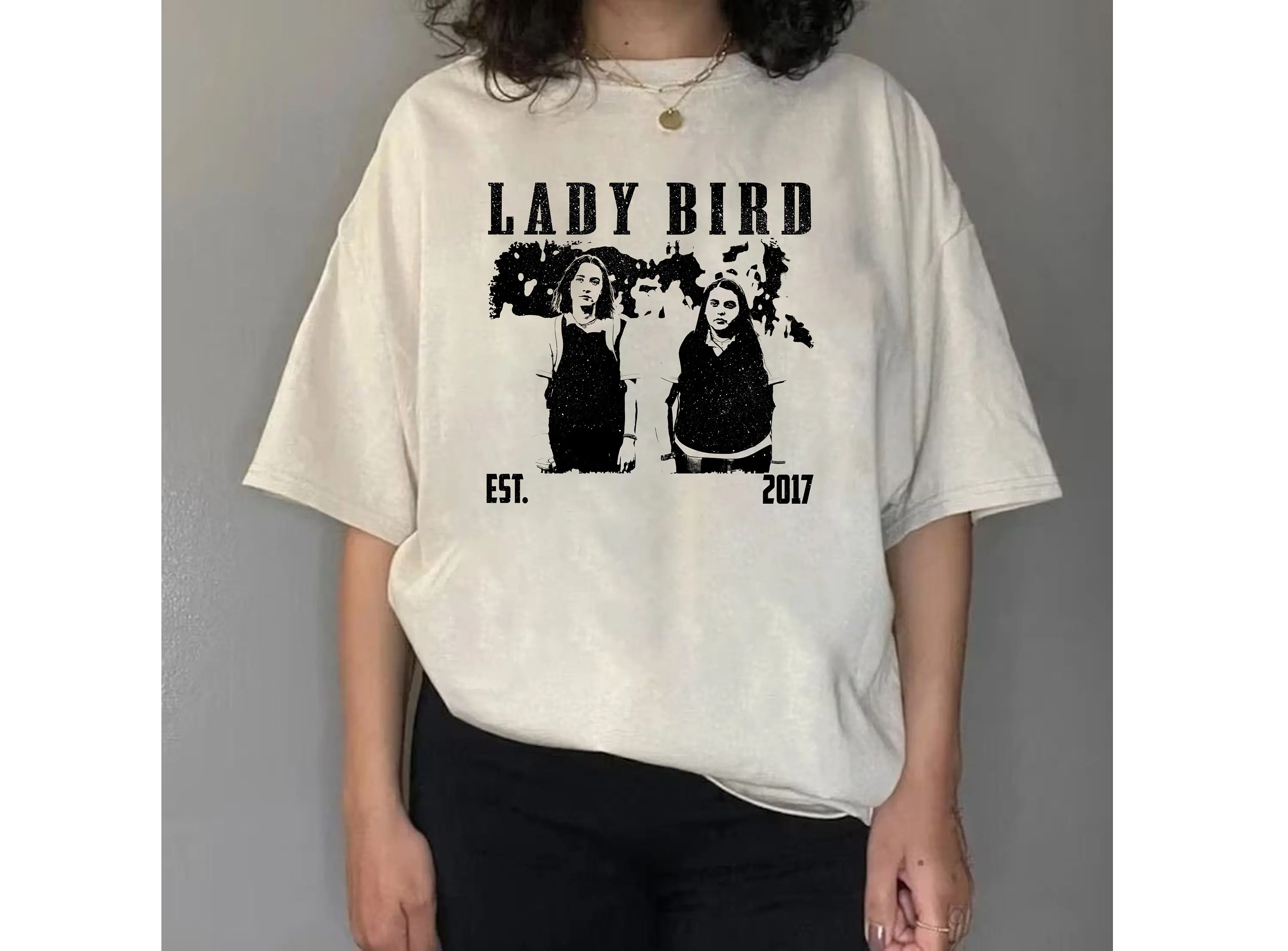 Lady Bird T Shirt Movie Crewneck Black Vintage SweaT