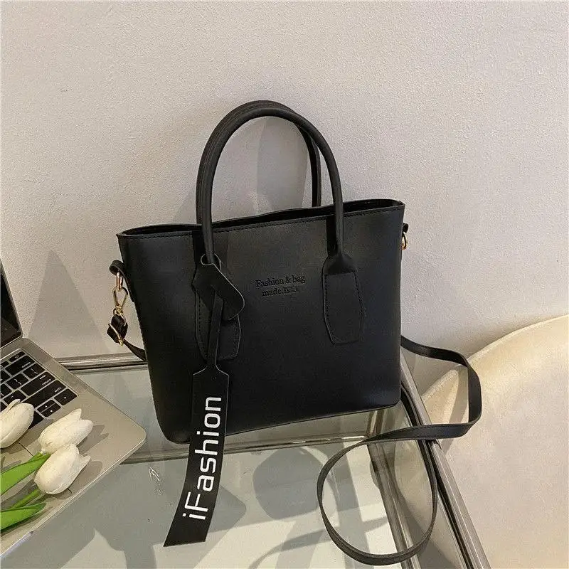 High Quality Women 2024 New PU Leather Large Capacity Bag Commuter Bag Fashion Versatile Women Shoulder Tote Bag Shopping Bag