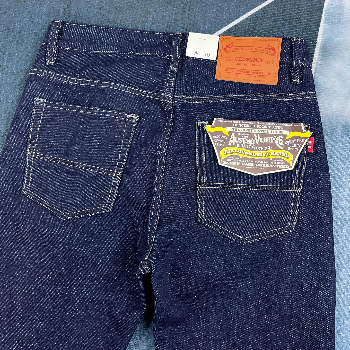 بنطلون جينز ثقيل الوزن من القطن الخالص على الطراز الأمريكي القديم للرجال بنطال صغير مستقيم ونحيف سميك اللون الأصلي #1