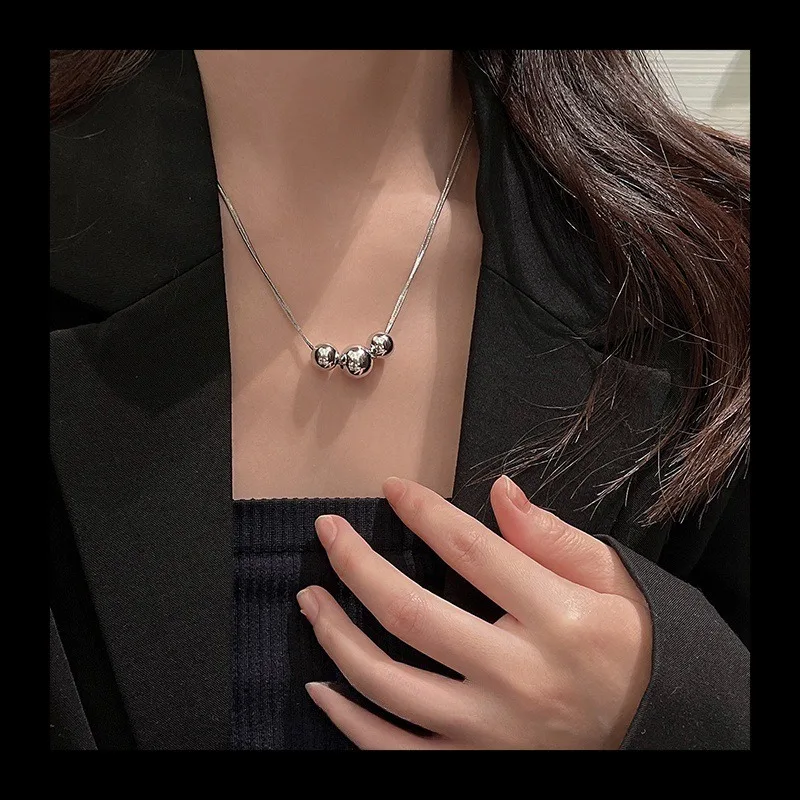 Coreano ins multi-camada tamanho geométrico redondo grânulo colar nicho design simples moda temperamento vento frio clavícula c