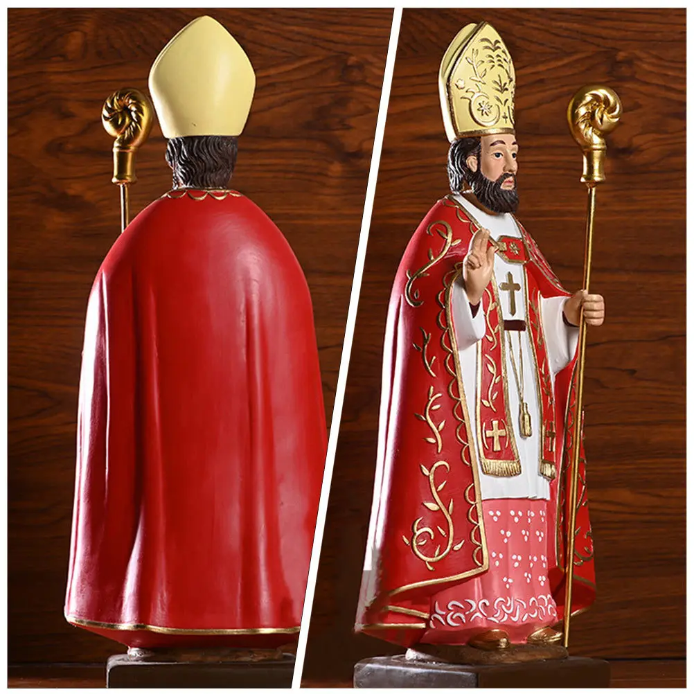 

Creative Red Clothing King Statue Resin Art Sculpture for Church Home Decor Brighten Corner with Unique Religious Symbol