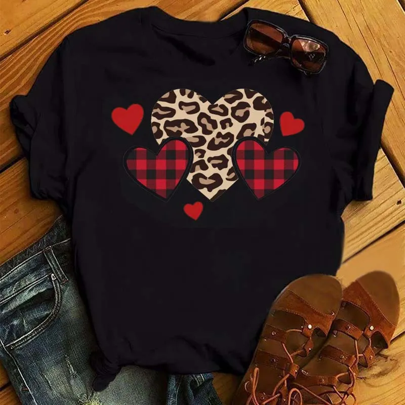 

Fashion Women T Shirt Love Heart Printed T Shirt Casual Red Tops 90s Valentine's Shirt Female Harajuku Graphic Tshirt