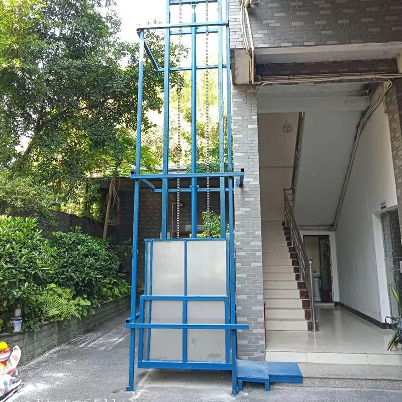 ลิฟต์บรรทุกสินค้าไฮดรอลิกอุตสาหกรรม รับน้ำหนัก 1 ตัน พร้อมระบบความปลอดภัย ดีไซน์รางนำทาง สำหรับใช้ในคลังสินค้าและโรงงาน