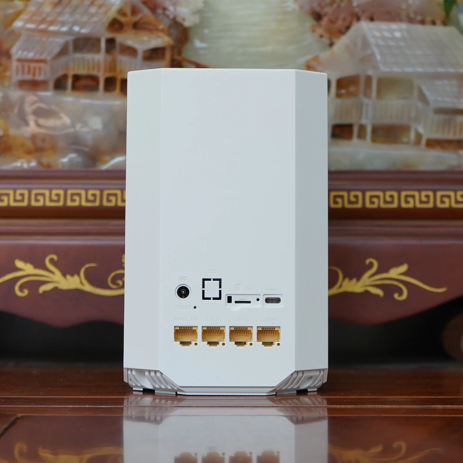 Unlocked 5g Indoor CPE Zlt X28 5g CPE  Cat19/cat18 Router 5g WiFi Router X62 with SIM Slot Network Mode: SA+NSA（used 95%new）