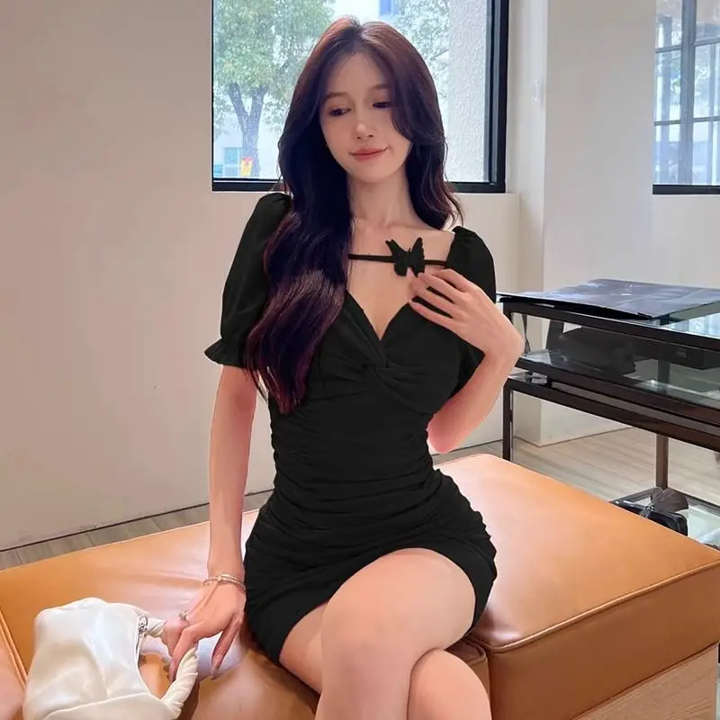 Pure Desire Style and Slim Hip-packing Stepmother Skirt for Women 2025New Pleated Design One-shoulder Dress