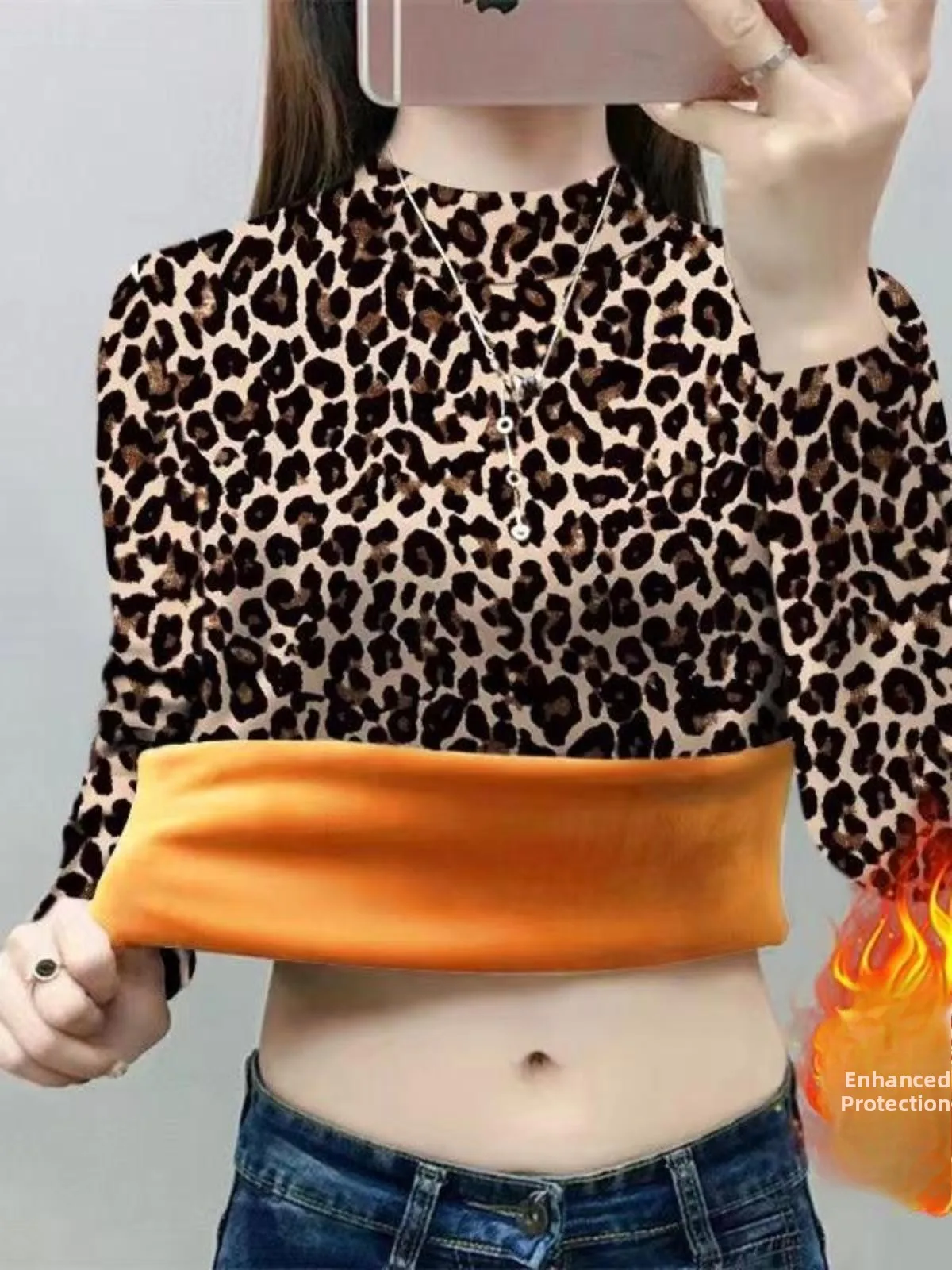 

Winter New Leopard Print Fleece Lined Thick Long Sleeve Overhead T Shirt Women Fashionable Stylish Large Size Top Commute Style