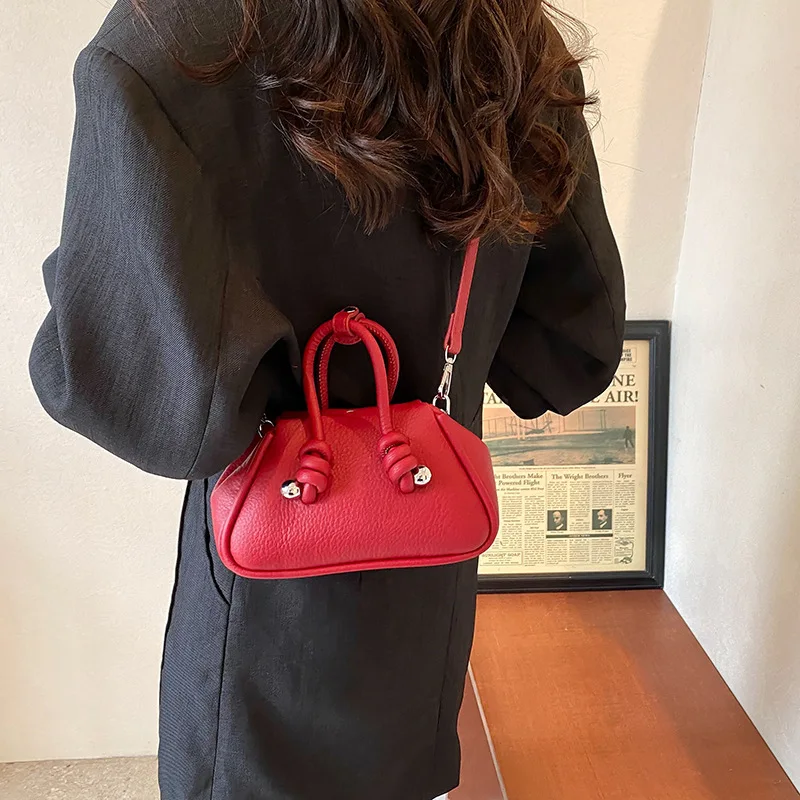 Women's Handbag One Shoulder Crossbody Bag New Style Fashionable Personalized Versatile Simple Exquisite High-quality