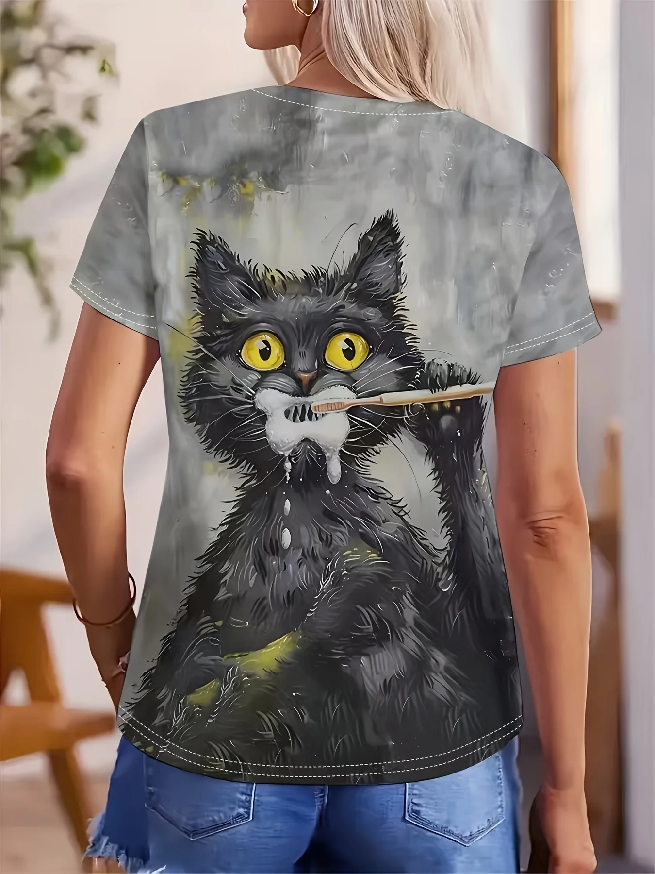 Women T‑Shirt Funny Black Cat Brushing Teeth Animal Print Fashion Crew Neck Short Sleeve Street Daily Casual Top Women's Clothes