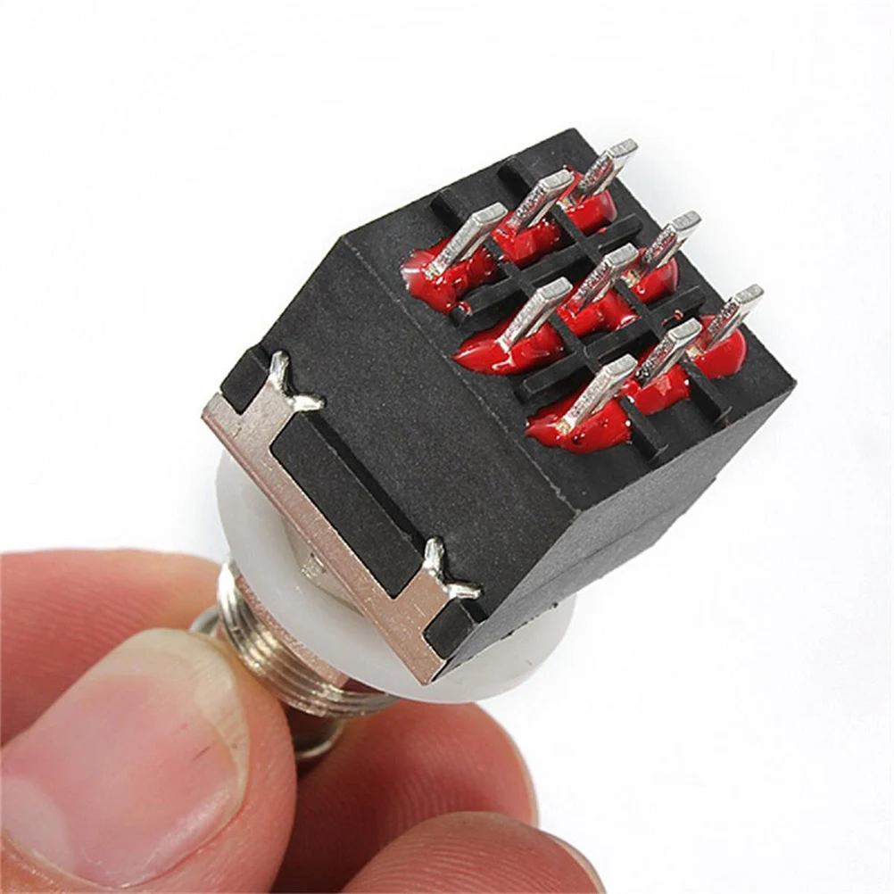 

5Pcs 9-Pin Metal Guitar Effects Pedal Box Accessory Black True Bypass Foot Switch Durable Guitar Effects Pedal