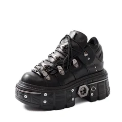 Zapatos de plataforma Punk a la moda para mujer, zapatillas con cordones y punta redonda, decoración de Metal, tacones finos, zapatos góticos para fiesta y discoteca