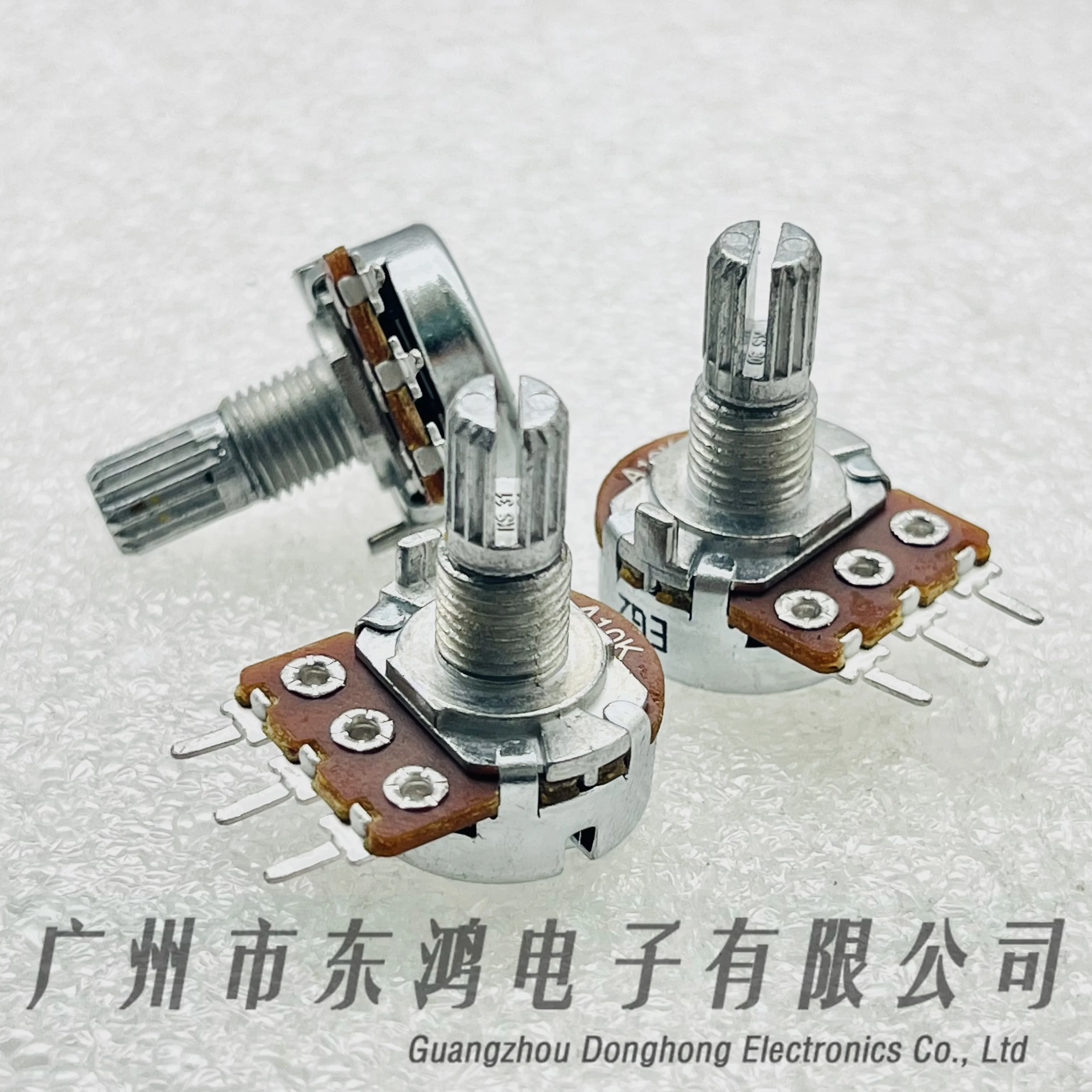 1 pcs Alpha RV16AF single A10k amplifier mixer volume adjustment flower axis length 15mm