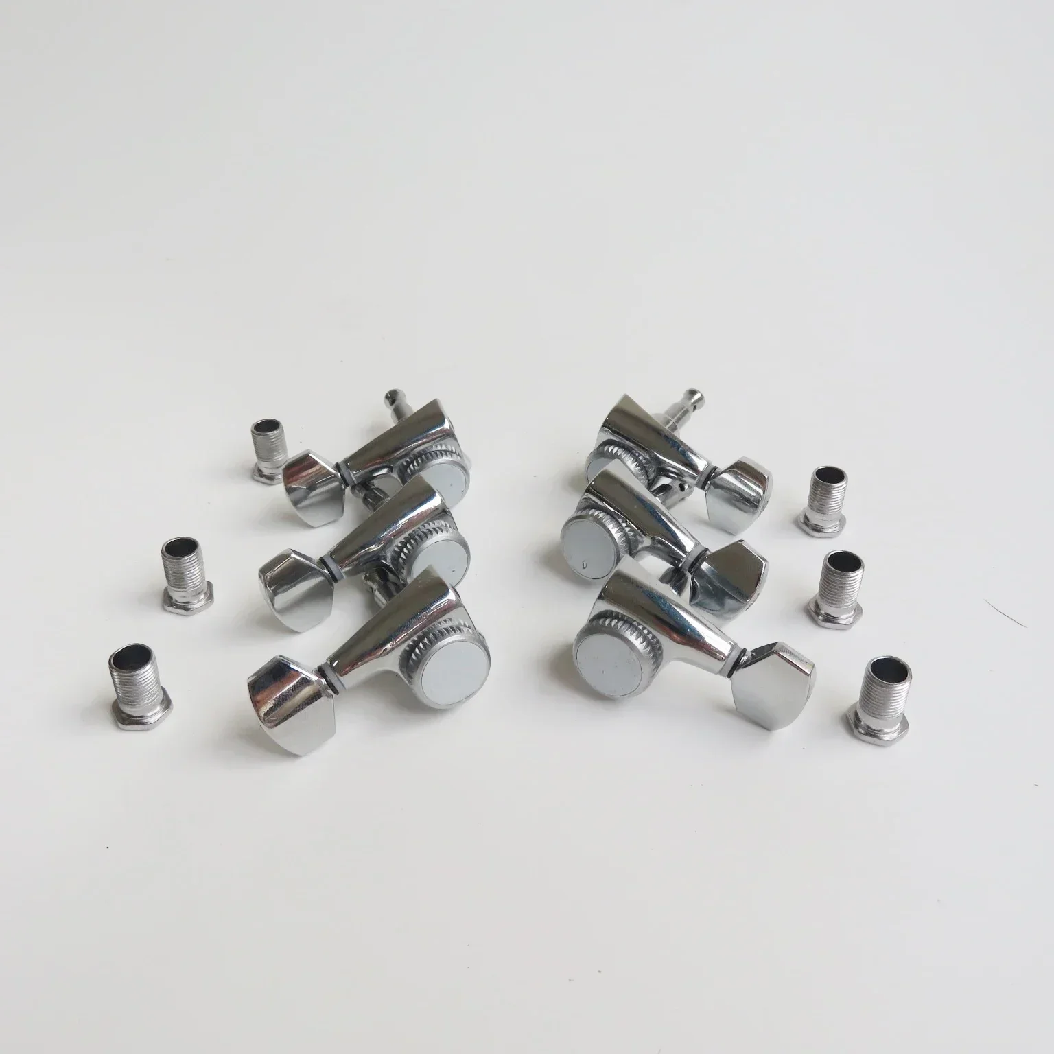 

Fully enclosed electric guitar tuners (with locking function) Folk Acoustic Guitar Machine Heads Vintage Tuners