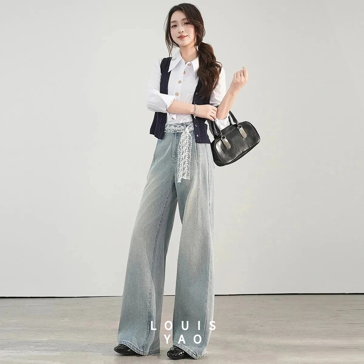 

LOUISYAO Removable Belt Decorated Loose Denim Pants 2025 Autumn Design Sense of Wide-legged Straight High-waisted Jeans
