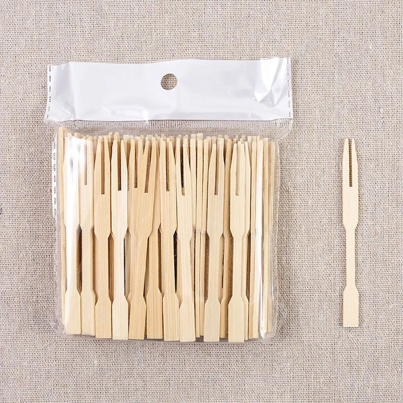 

100pcs Disposable Bamboo Fruit Fork Two-Prong Skewers Birthday Party Dessert Cake Dessert Appetizer Serving Supplies