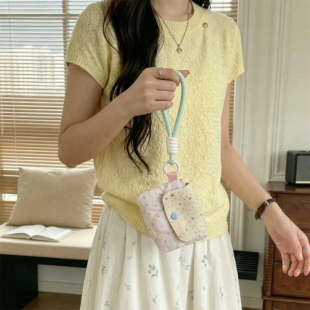 Snap Closure Quilted Star Glitter Card Bag Portable with Lanyard Cloth Printed Wallet Korean Style Multiple Card
