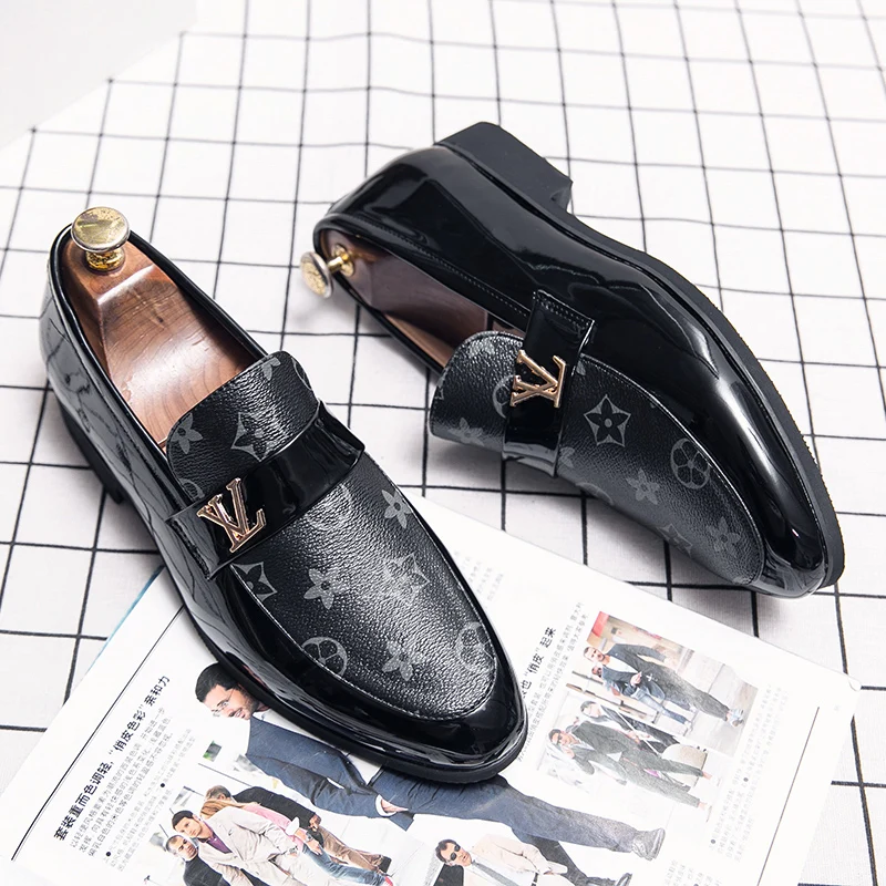 

Loafers New Men's Shoes British Business Genuine Leather Slip-On Soft Surface Small Leather Shoes Pointed Toe Trendy Shoes