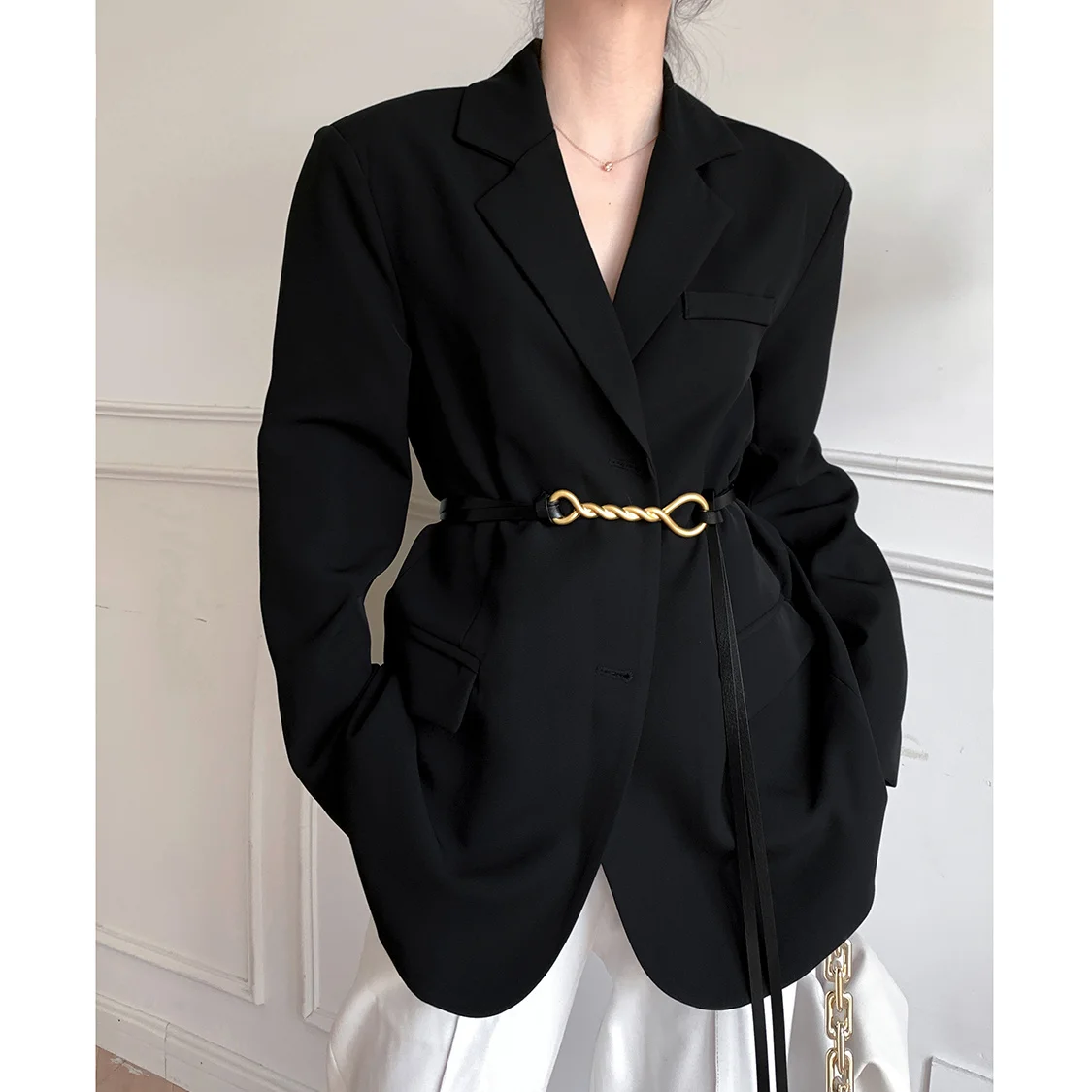

Commute Blazer Overcoat Female Women'S Coats Edgy Designers Cut Checkered Stitching Art Renaissance Rope Lacing Shrug Big Early