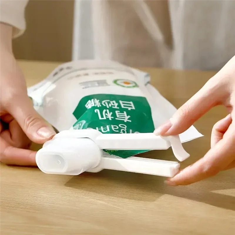 AEE4-الطعام كيس كليب مشبك للغلق مع غطاء الحليب مسحوق وجبة خفيفة كليب السدادة المطبخ الغذاء الرطوبة واقية رقاقة البطاطس كليب كيس الحليب