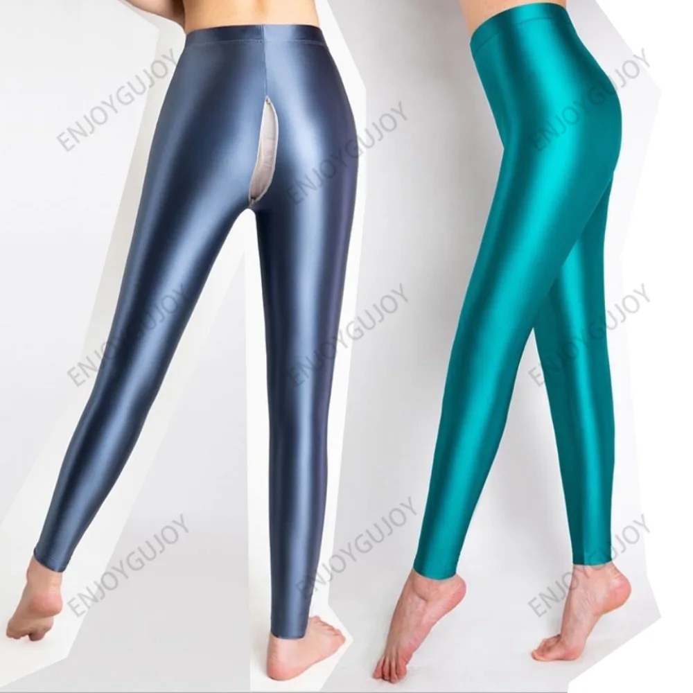 

Breathable Shiny Glossy Yoga Primer Hot Pants, Invisible Crotch Open, Outdoor Sex Couple Style, Close-fitting, Silky, Shiny