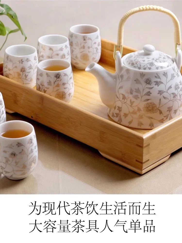 

Free bamboo tray, Jingdezhen ceramic tea set, household complete set of Kung Fu modern simple teapot, 6 teacups.