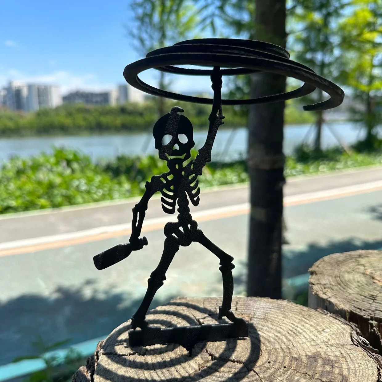 2D 1pc  Metal Portable Skeleton Archery Stand |  Outdoor Camping Mosquito Coil Holder, Halloween Decor Metal Archery Stand view 6