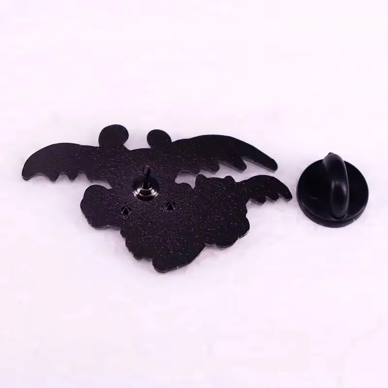 لطيف الكلب بروش الأدب كتب الرسوم المتحركة الكرتون شارة مينا الأزياء والمجوهرات دبوس الهدايا #2