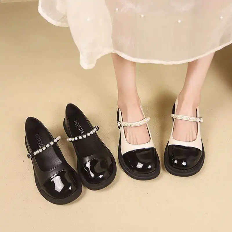 Womens Derby Shoes Low Heels Round Toe Female Footwear Shallow Mouth Pearl Decorateion Leather New Dress Summer Beading Mary