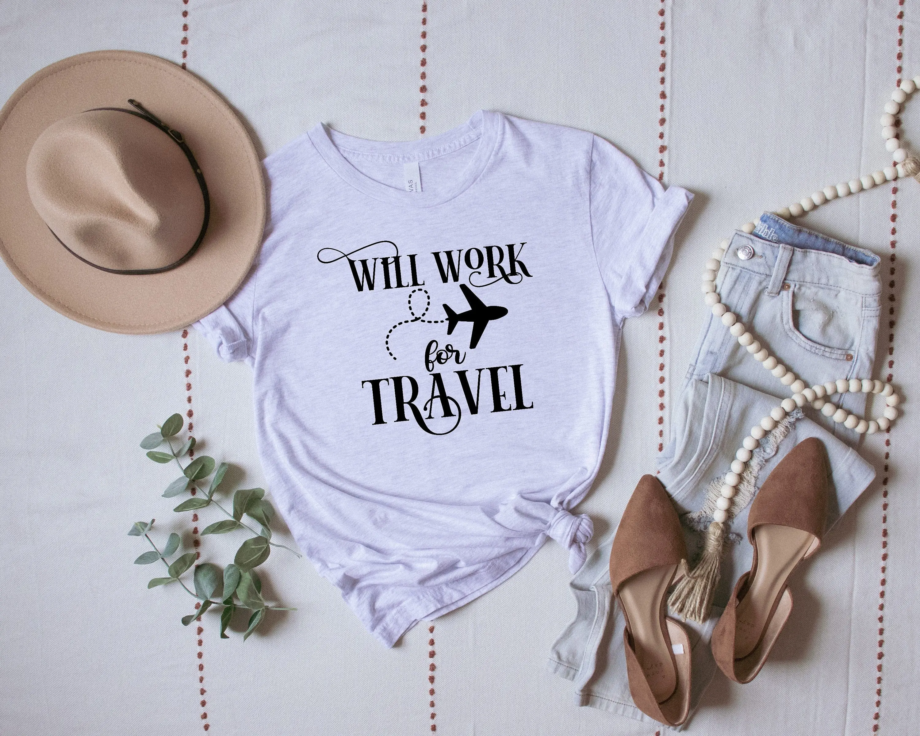 سوف تعمل للسفر تي شيرت العالم المسافر مدمن هدية السفر وضع الإطارات الجوية