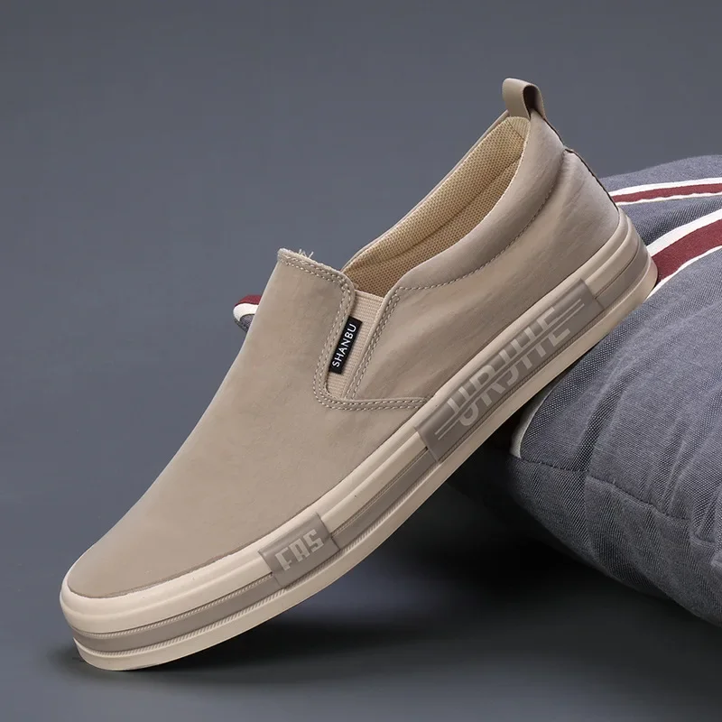 Zapatos de lona ligeros para hombre, cómodos zapatos vulcanizados de corte bajo, alpargatas para hombre, zapatos informales antideslizantes, zapatos