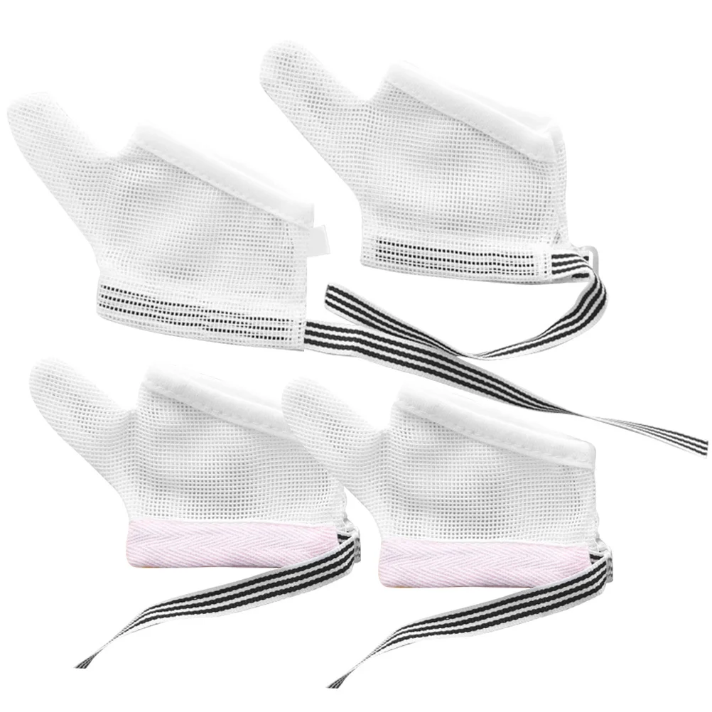 Рисунок 3 - 2 пары детских перчаток против сосания