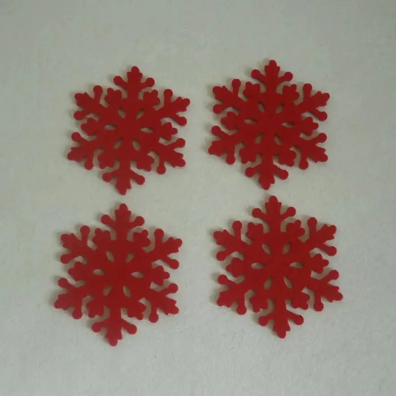 قواعد أكواب ندفة الثلج صغيرة الحجم لعطلة عيد الميلاد، سجادات أكواب القهوة للمشروبات مقاس 10 × 10 سم لتزيين أدوات المائدة على موضوع عيد الميلاد