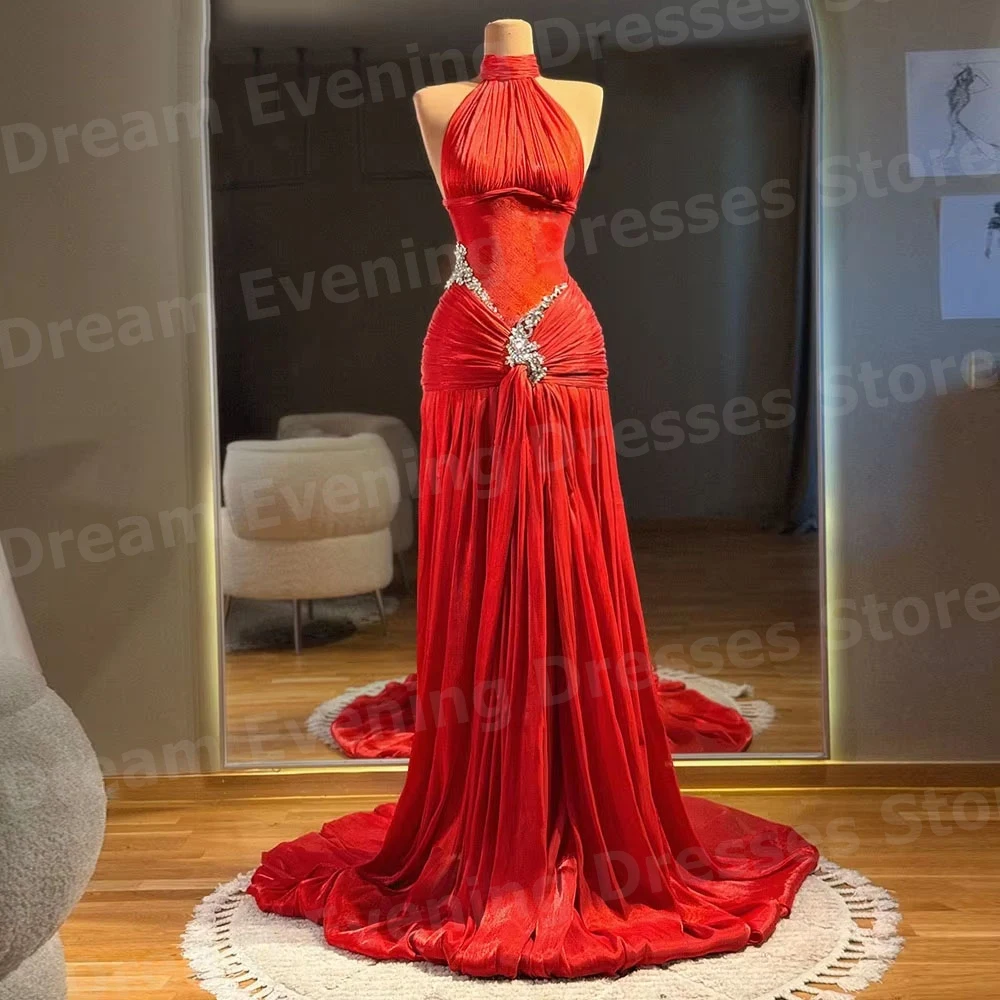 Sexy Meerjungfrauen-Abendkleider für Damen mit Neckholder, ärmellos, mit Perlen verziert, maßgeschneiderte Ballkleider, elegante Kleider für Damen