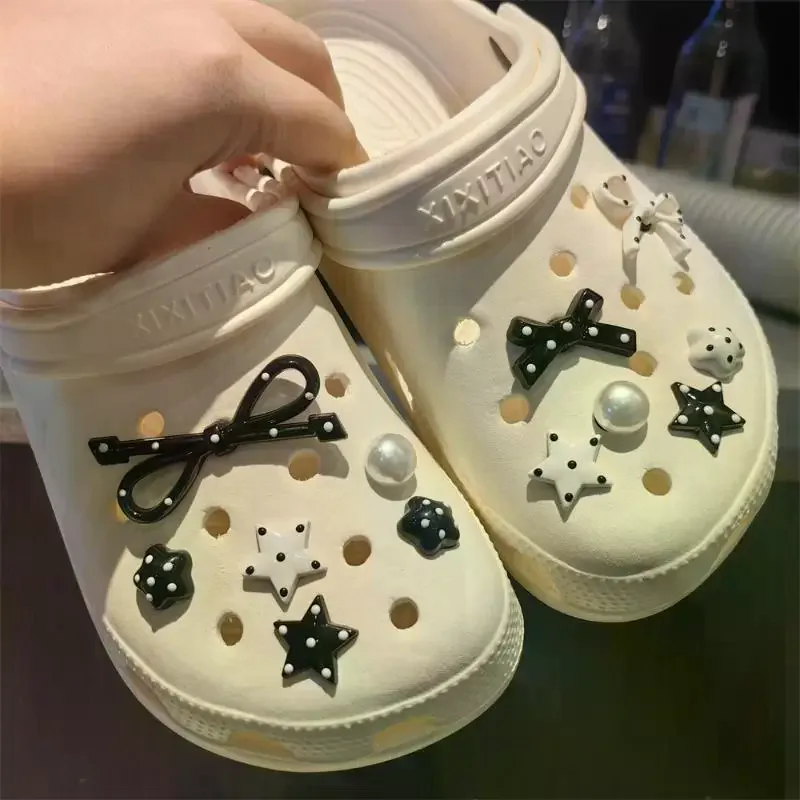 1 Set Black White Dot Shoe Charms Set DIY Bow Star Pearl Shoe Decorations Silver Advanced Detachable Buckle Shoes Accessories