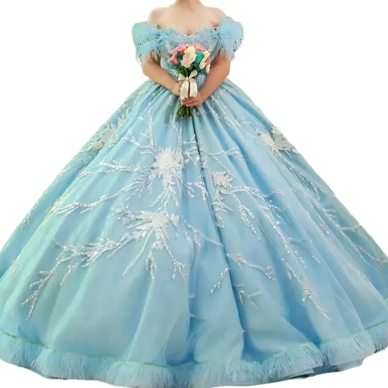 AAQ147 Maßgeschneidertes hellblaues Quinceanera-Kleid für den Abschlussball, Flügelärmel, Pailletten-Feder-Ballkleid, Vestido De vx 14 Ano, süße 16-Mädchen-Bälle