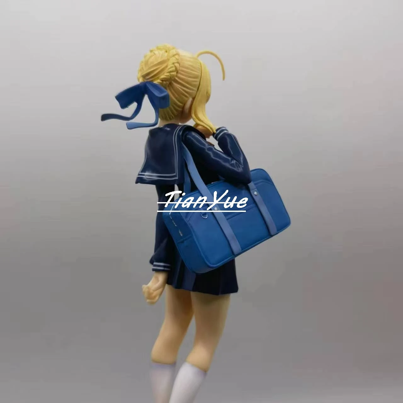 Anime Fate Grand Order Saber Altria Blue School Uniform Ver. Action Figure Model Toy 18cm