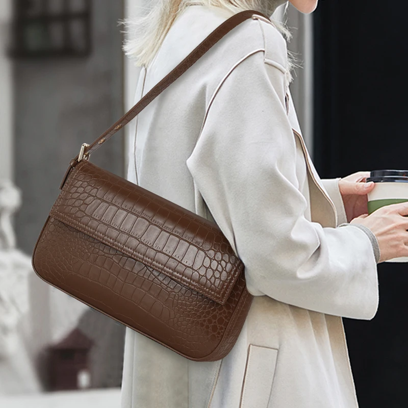 

Женская сумка через плечо с большой вместимостью, новинка 2022, кожаная сумка для женщин, модная и универсальная сумка через плечо для поездок