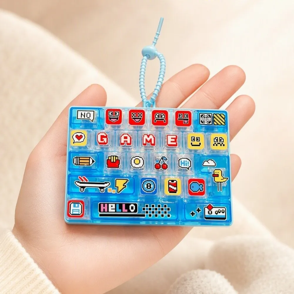 Creative 26-Keycap Keychain Pixel Button Portable Design Fidget Gadget Hand-play Pendant Cartoon Pattern Sensory Charm Teens