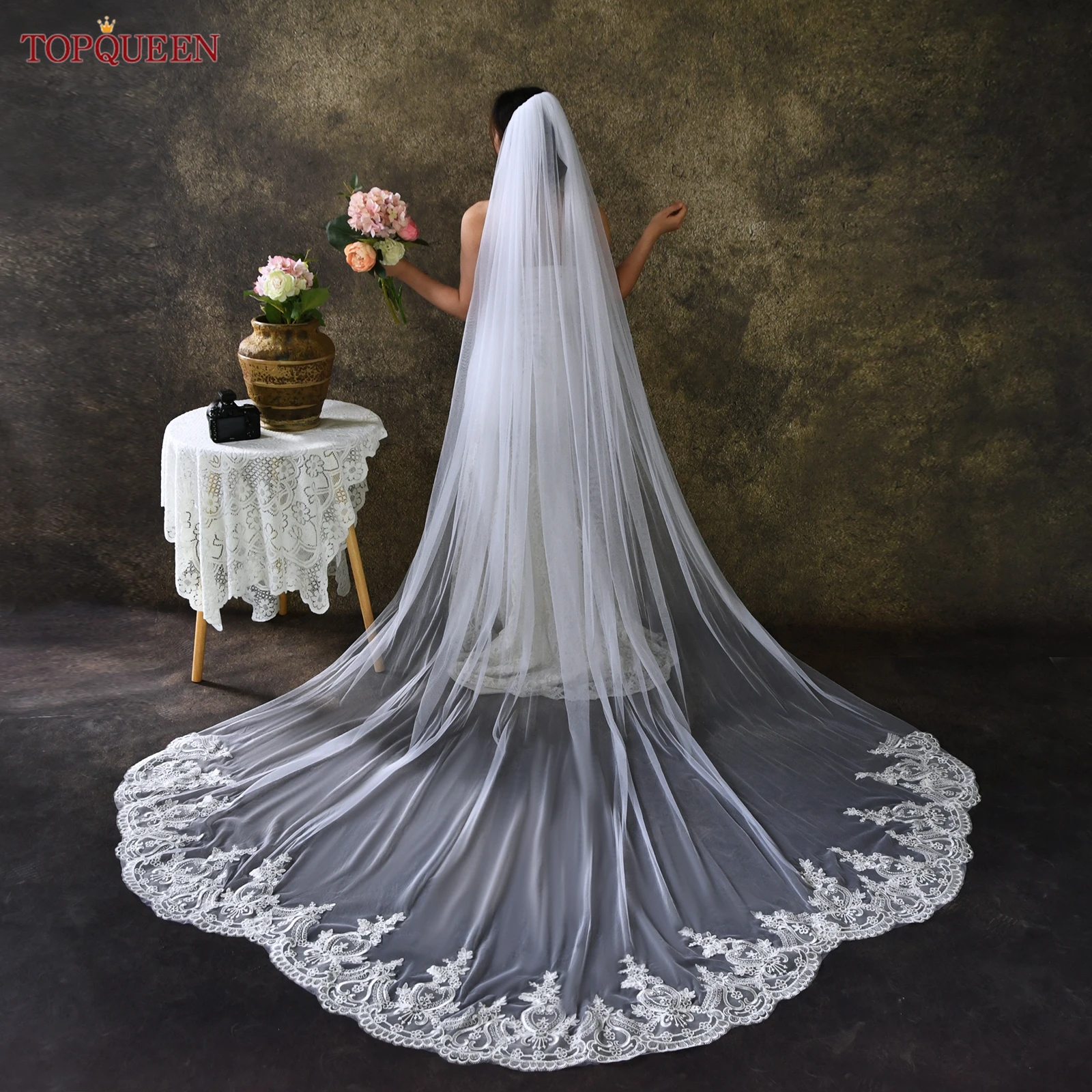 

Свадебная фата TOPQUEEN V166 с мягким кружевным краем, однотонная, в стиле катахедриал, элегантная, романтичная, с кружевом «реснички», на заказ