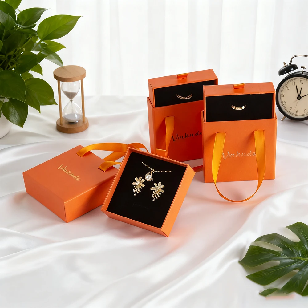 24 قطعة صندوق تعبئة المجوهرات المحمولة شعار مخصص يرتدي درع حلقة القرط قلادة تخزين علب الهدايا ورقة درج حالة السائبة