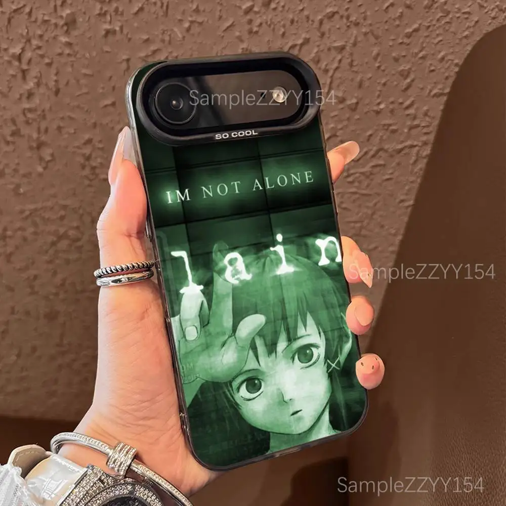 Serial Experiments L-Lain Handyhülle für iPhone 17,16,15,14,13,12,X,8,Pro,Max,Plus,E,SE4,Air,Mini Schwarz IMD Matt