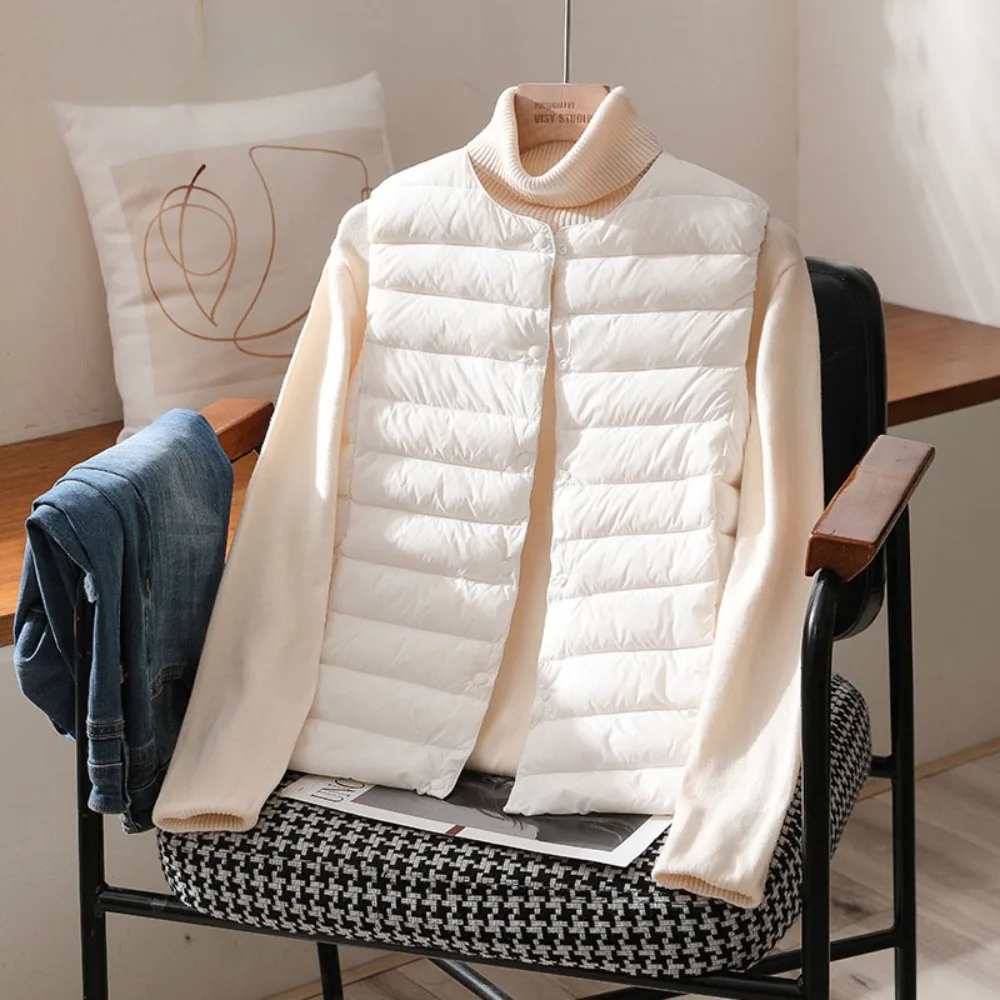 Ultralight Thin Women's Vest Down Coat Autumn Winter 2024 White Duck Down Warm Waistcoat Portable Sleeveless Down Jacket Female