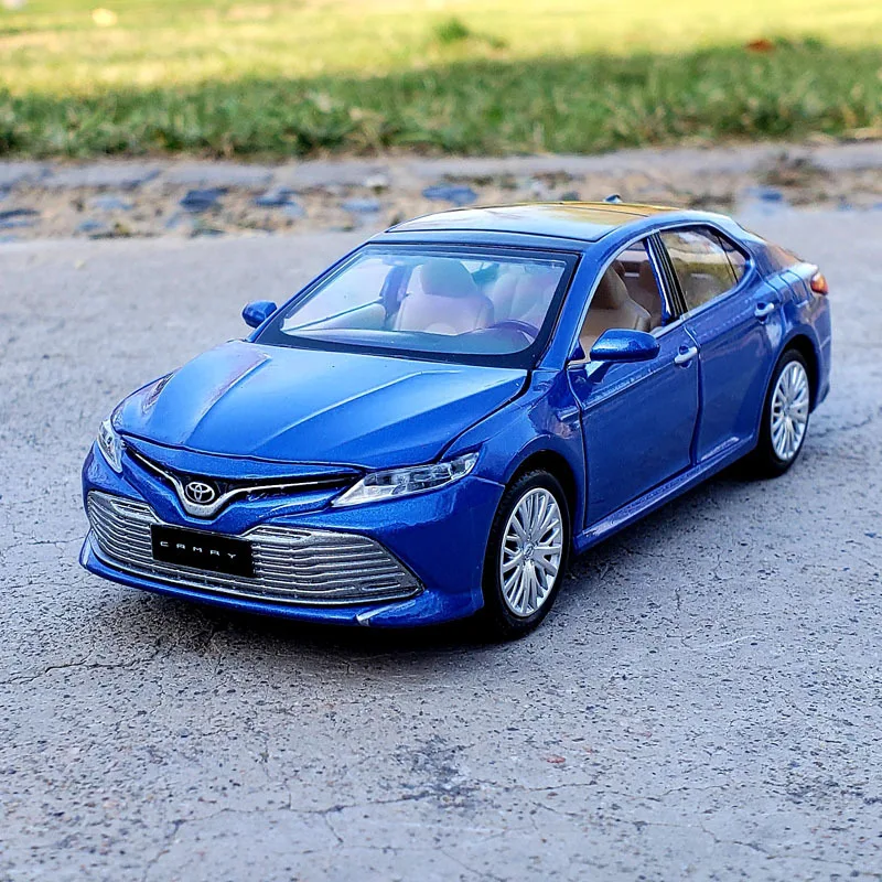 Chengzhen 1:32 TOYOTA Camry Alloy Car Model Diecasts & Toy Vehicles Collect Car Toy Boy Birthday gifts