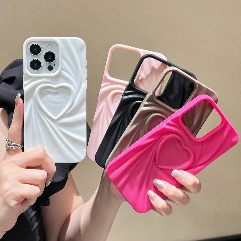 

Fashion Fold Wrinkle 3D Love Heart Silicone Case For iPhone 15 14 13 16 Pro Max Plus 12 11 PM Soft Matter Full Phone Cover