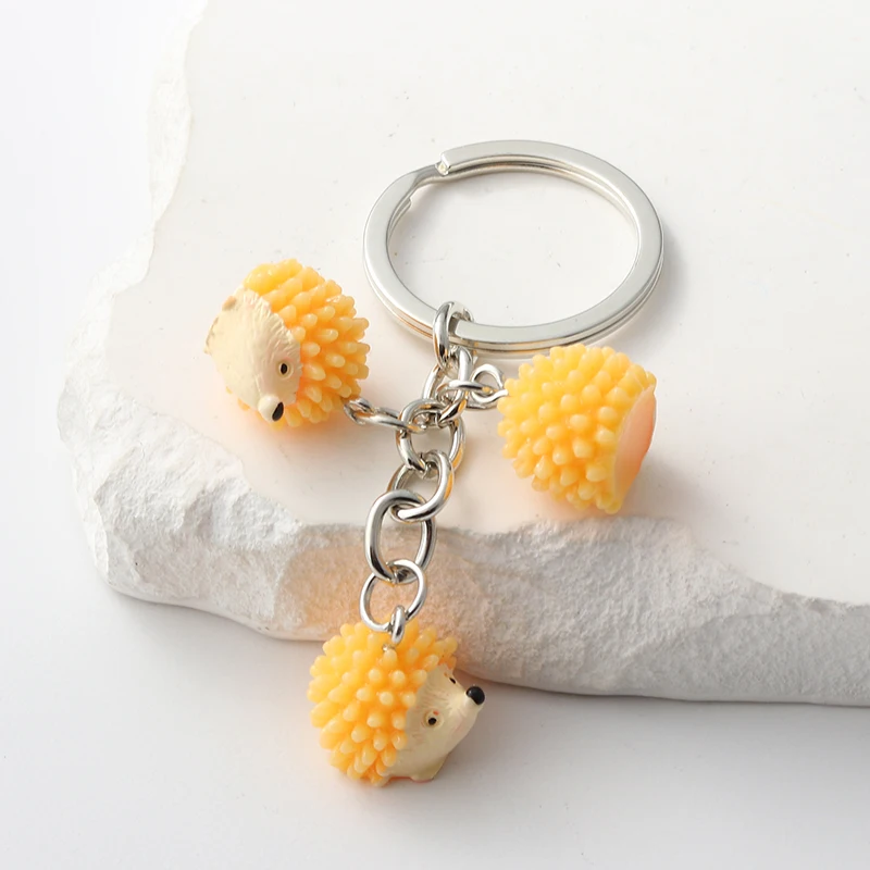 Lovely Resin Keychains Cute Small Hedgehog Animals Key Rings For Women Men Friendship Gift Car Keys Decoration Handmade Jewelry