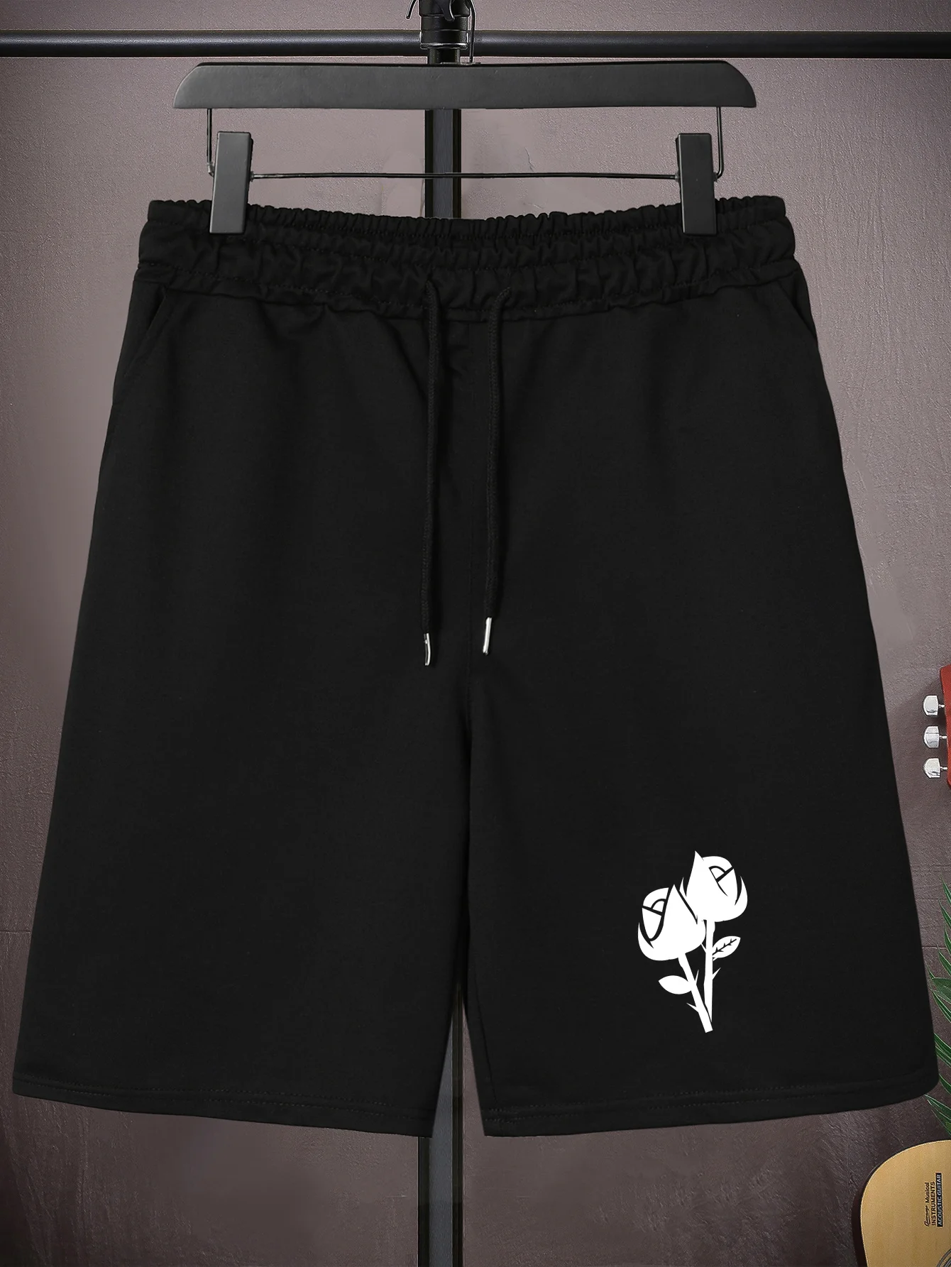 Men's printed shorts, loose and breathable shorts for summer, suitable for outdoor exercise, beach outings, and sports